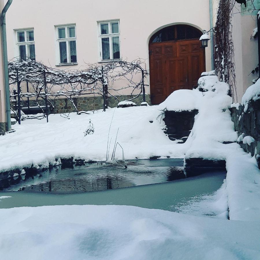 Lovecky Apartman Na Namesti Ve Frenstate Pod Radhostem Frenštát pod Radhoštěm エクステリア 写真